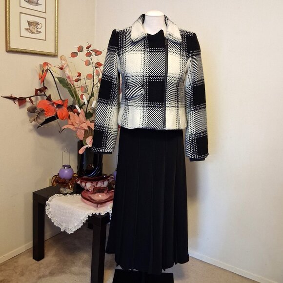 NWT NOUSVOUS Women's Black White Lined Blazer Zip Blazer Jacket Size M 10 - Picture 5 of 16